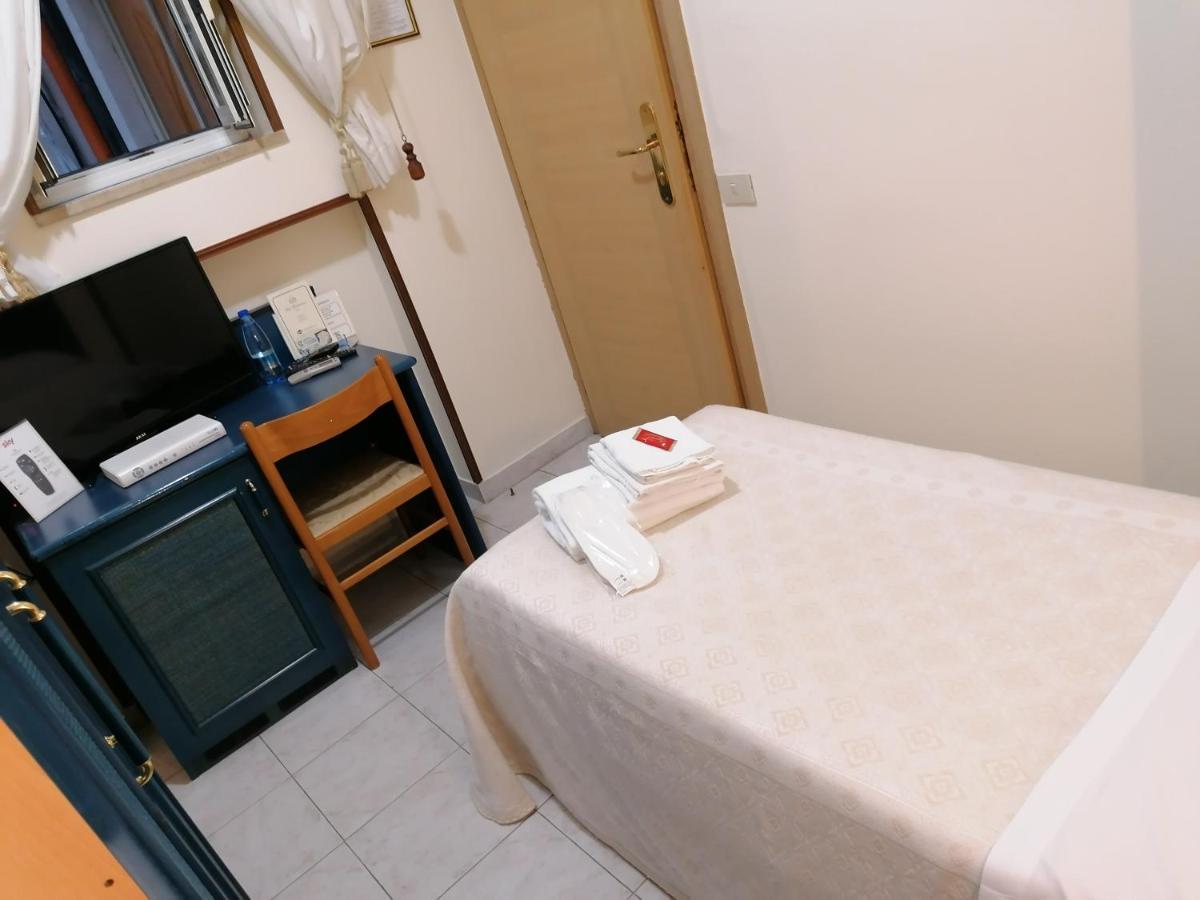Hotel Mediterraneo Cefalù Εξωτερικό φωτογραφία