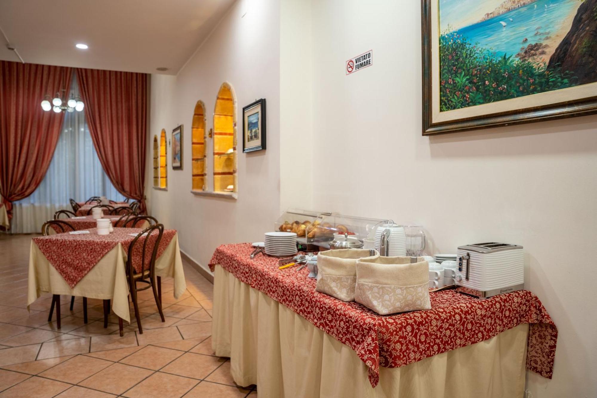 Hotel Mediterraneo Cefalù Εξωτερικό φωτογραφία