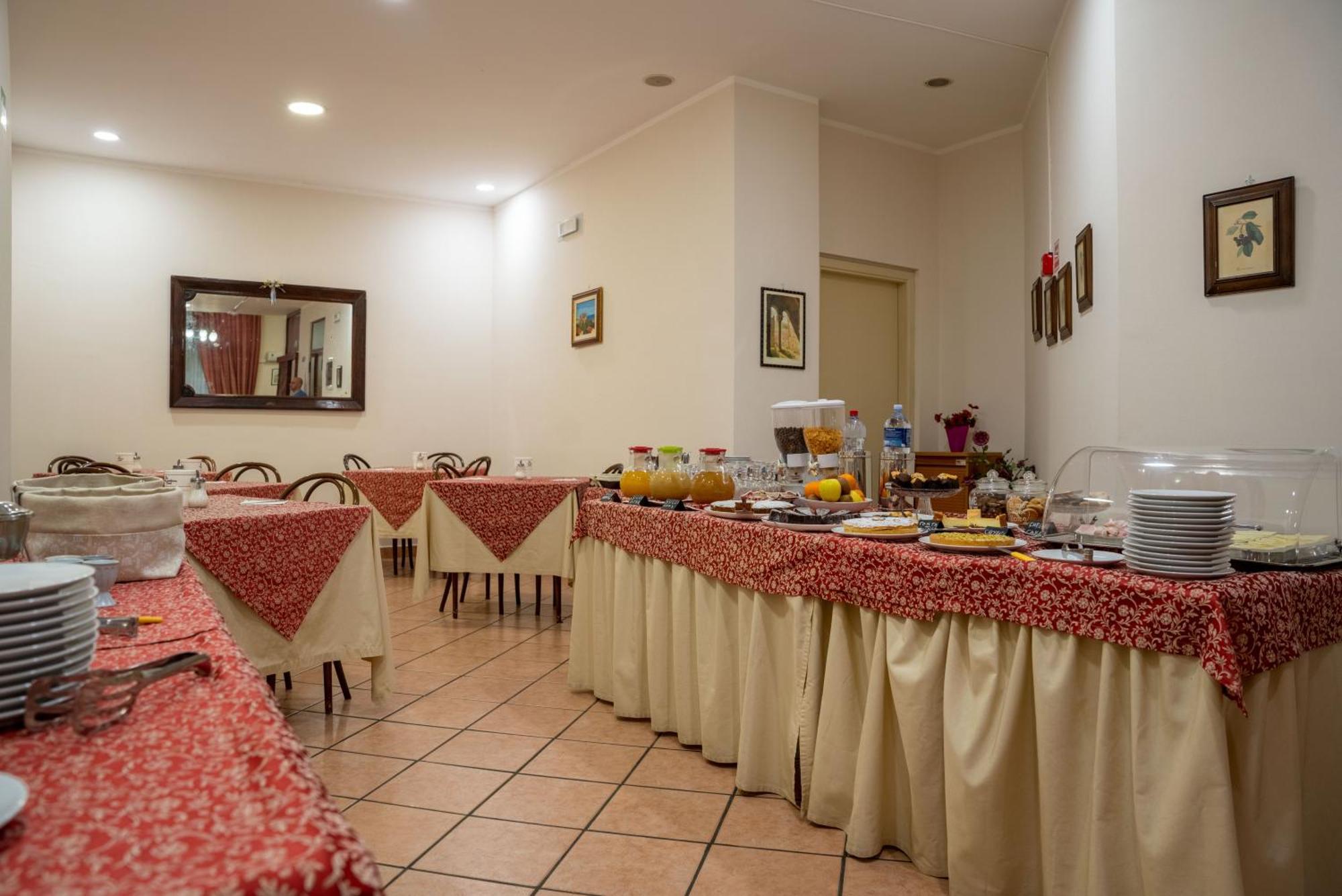 Hotel Mediterraneo Cefalù Εξωτερικό φωτογραφία