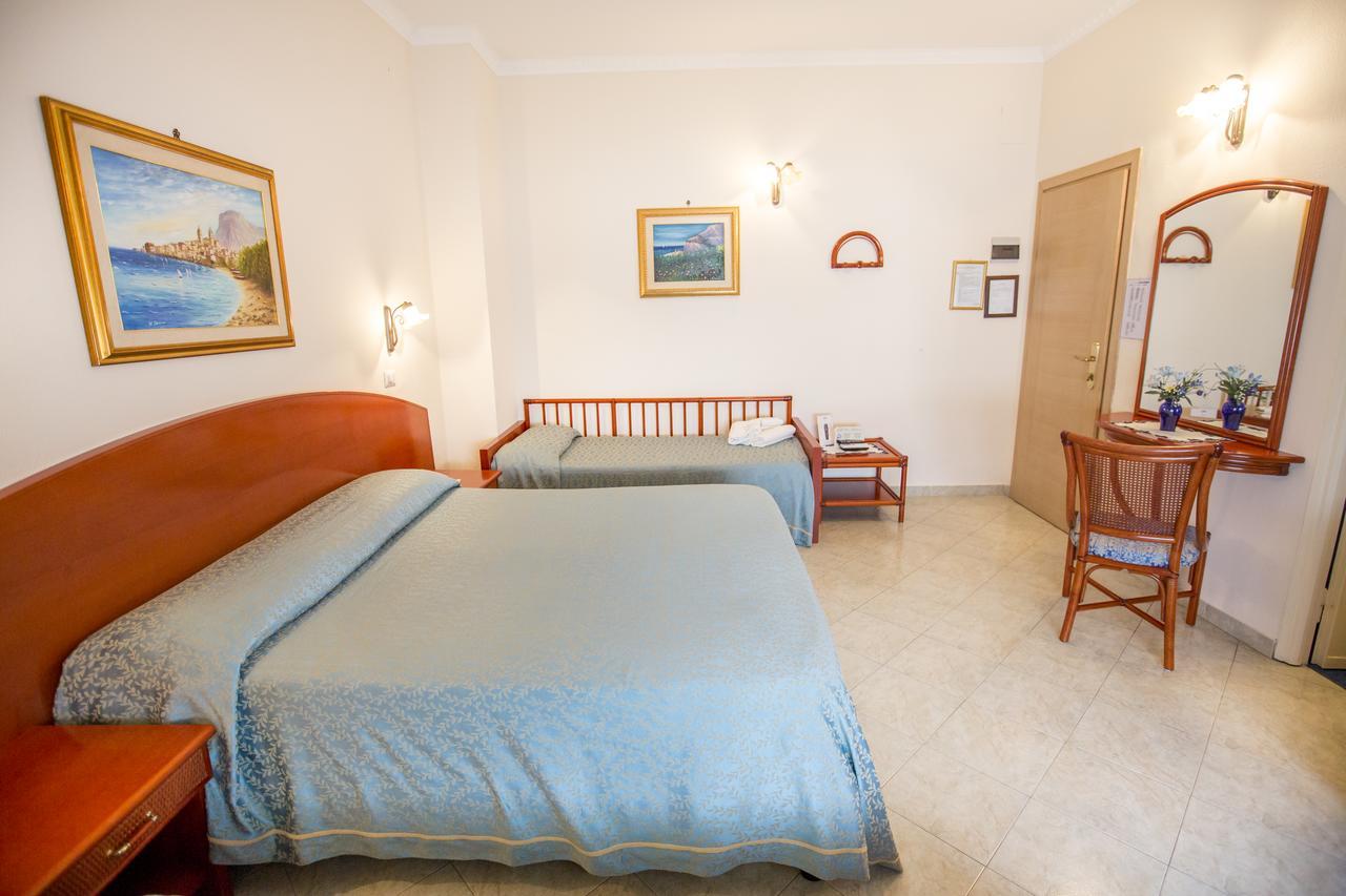 Hotel Mediterraneo Cefalù Εξωτερικό φωτογραφία