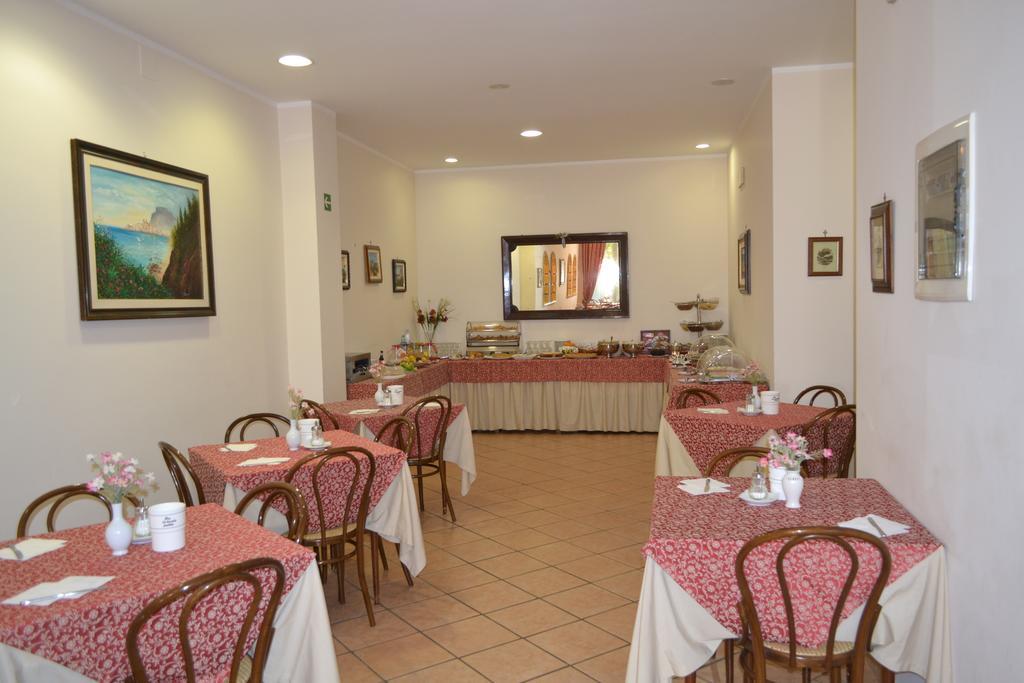 Hotel Mediterraneo Cefalù Εξωτερικό φωτογραφία